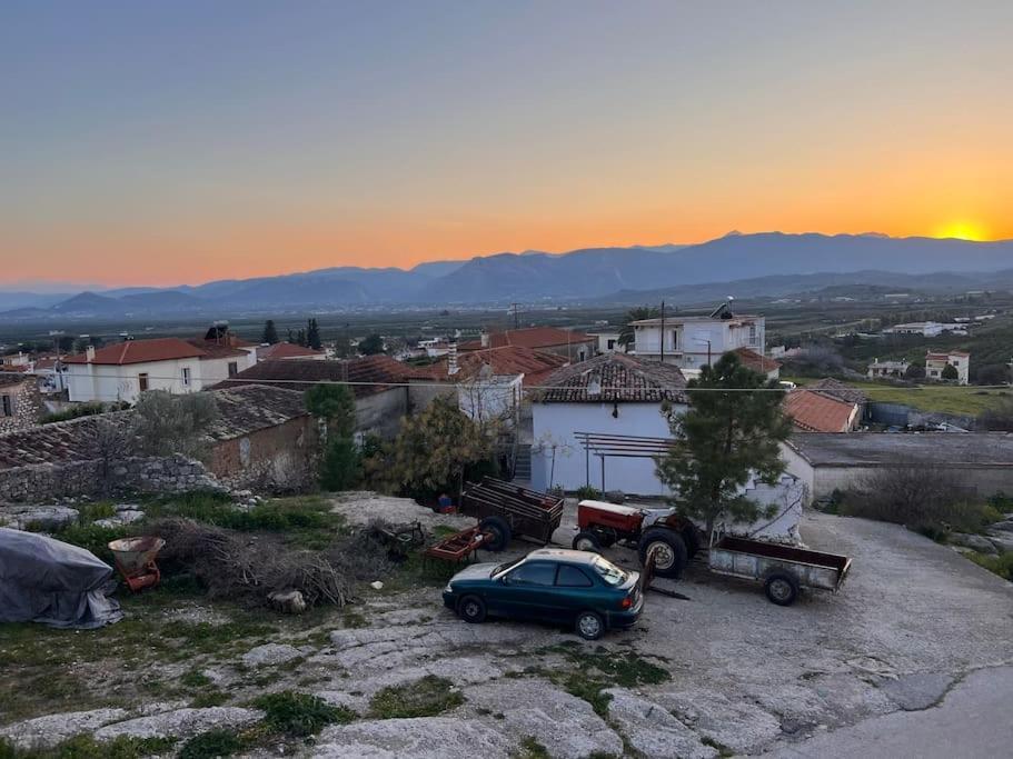 Sunny House At Ancient Mycenae, Close To Nafplio! Mykines Экстерьер фото